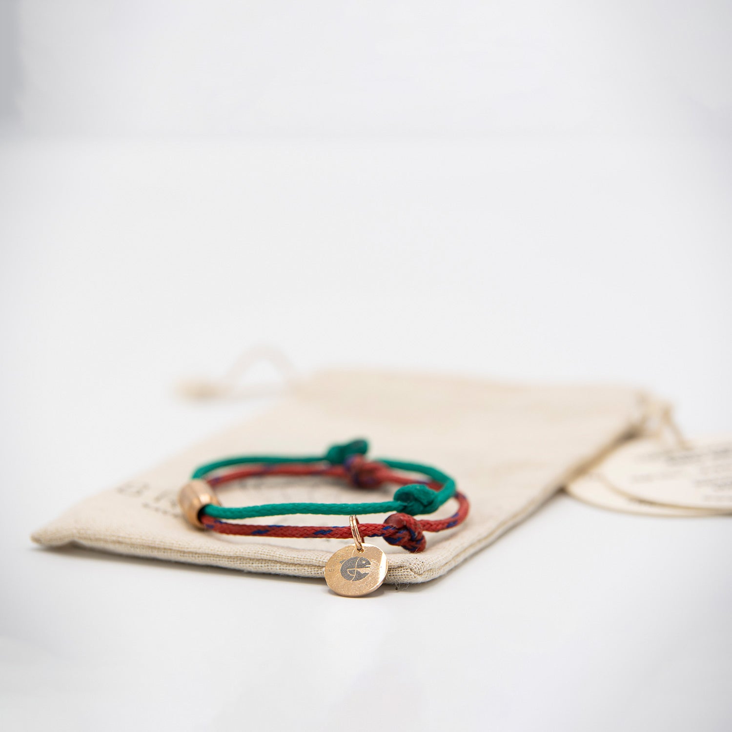 Blurred image of sea net bracelets